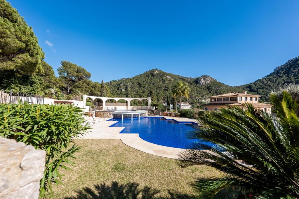 2 soverom Leilighet til salgs i Puerto de Andratx med svømmebasseng garasje - € 895 000 (Ref: 8842947)