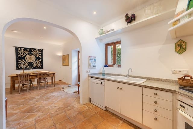 5 soverom Hus til salgs i Pollensa / Pollença - € 995 000 (Ref: 8842948)