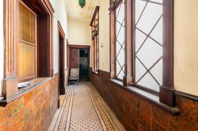 8 soveværelse Byhus til salg i Sóller med garage - € 3.300.000 (Ref: 8848920)