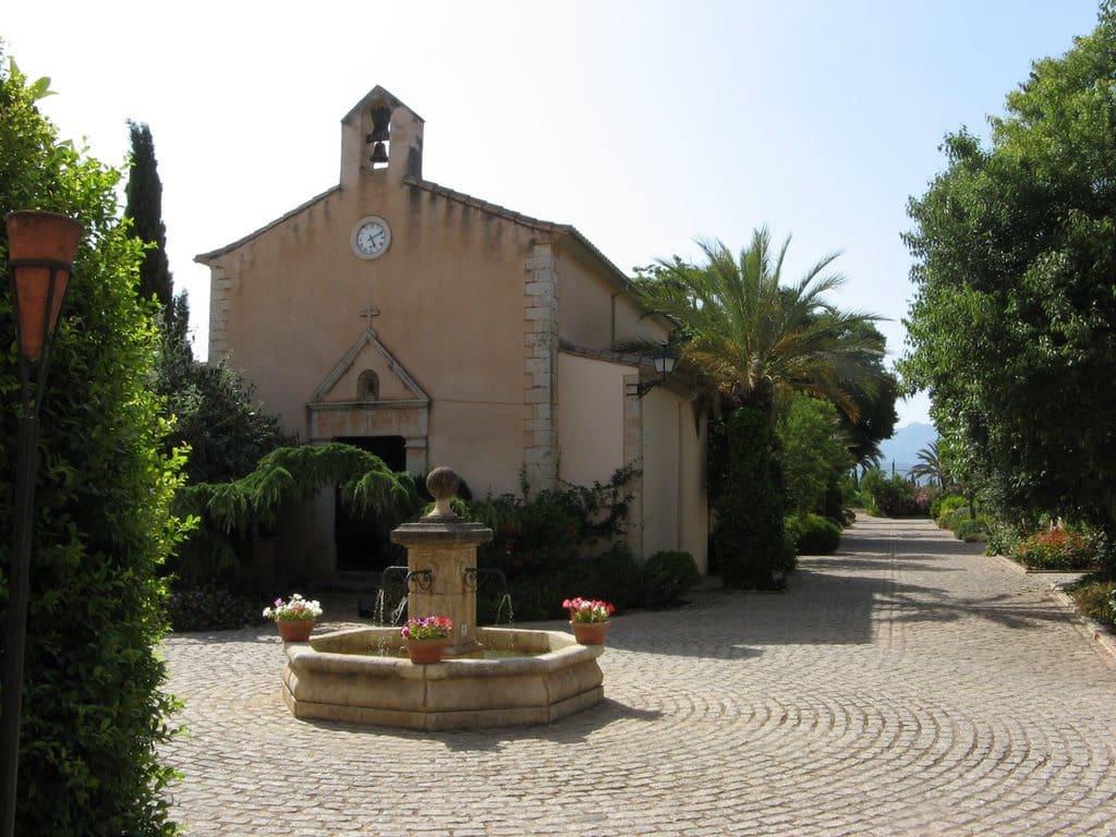 3 soveværelse Byhus til salg i Biniali med swimmingpool garage - € 617.000 (Ref: 8857089)