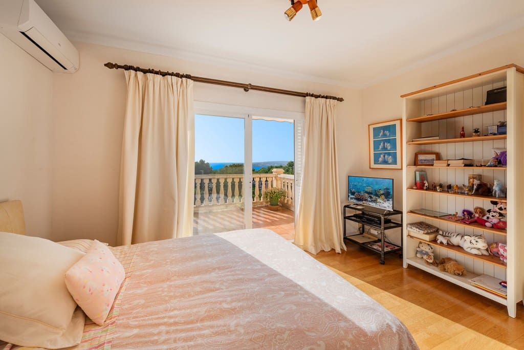 5 sovrum Villa till salu i Costa d'en Blanes med pool garage - 2 150 000 € (Ref: 8912744)