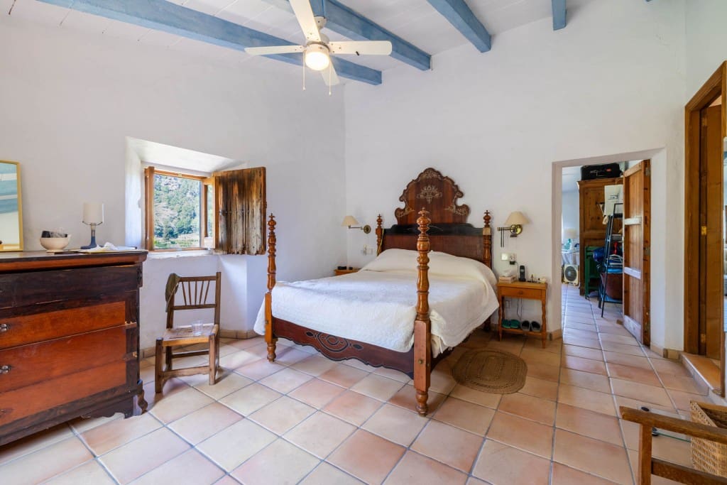 4 slaapkamer Finca/Landhuis te koop in Soller - € 1.200.000 (Ref: 8915125)