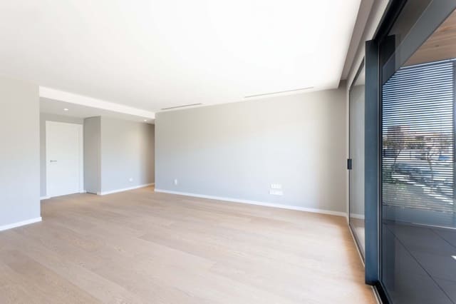 4 soveværelse Lejlighed til salg i Palma de Mallorca med swimmingpool garage - € 1.300.000 (Ref: 8915126)