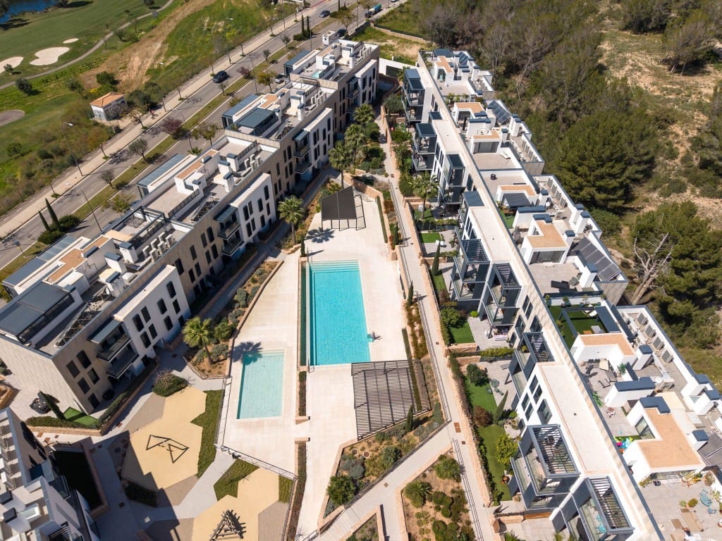 4 soveværelse Lejlighed til salg i Palma de Mallorca med swimmingpool garage - € 1.300.000 (Ref: 8915126)