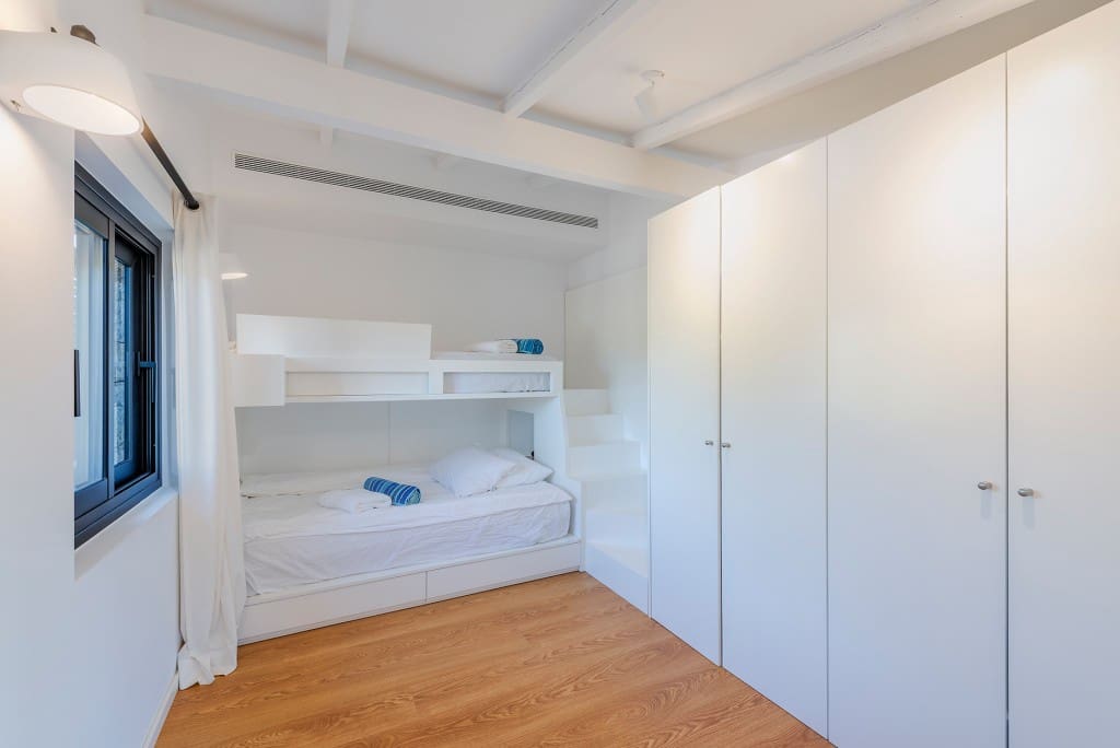 5 bedroom Finca/Country House for sale in Pollensa / Pollenca with pool - € 1,975,000 (Ref: 8928541)