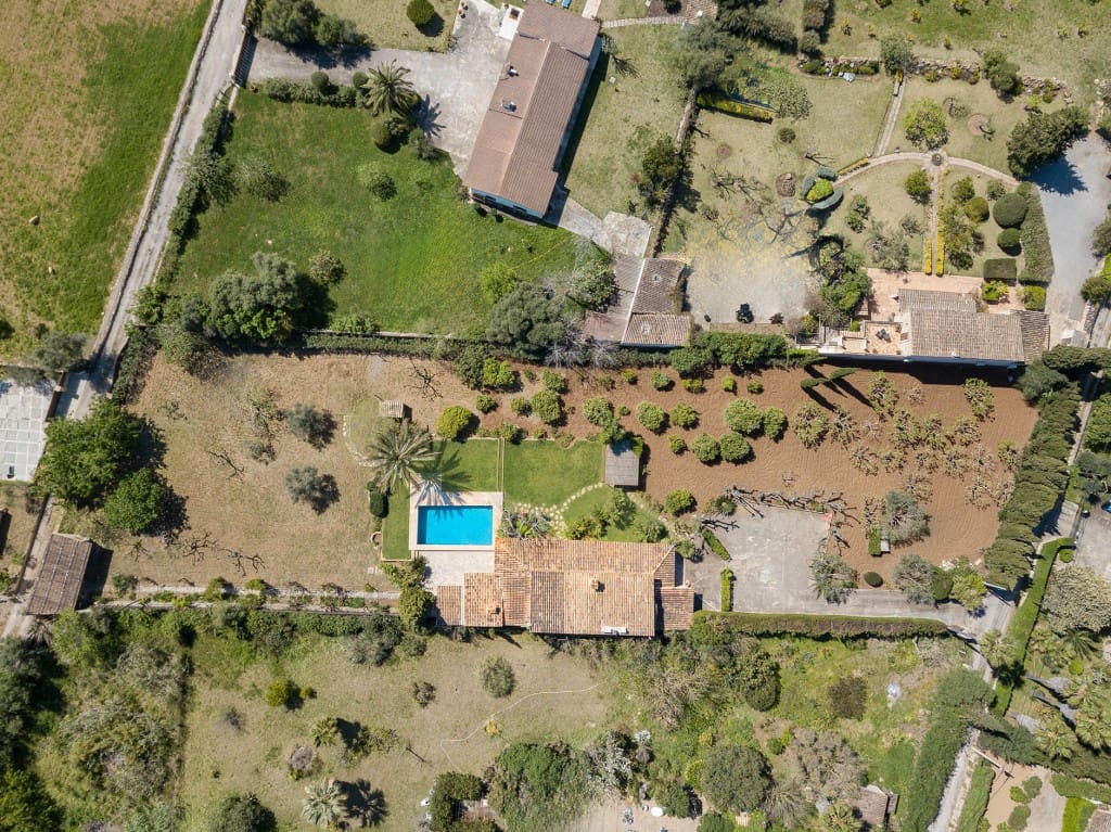 5 bedroom Finca/Country House for sale in Pollensa / Pollenca with pool - € 1,975,000 (Ref: 8928541)
