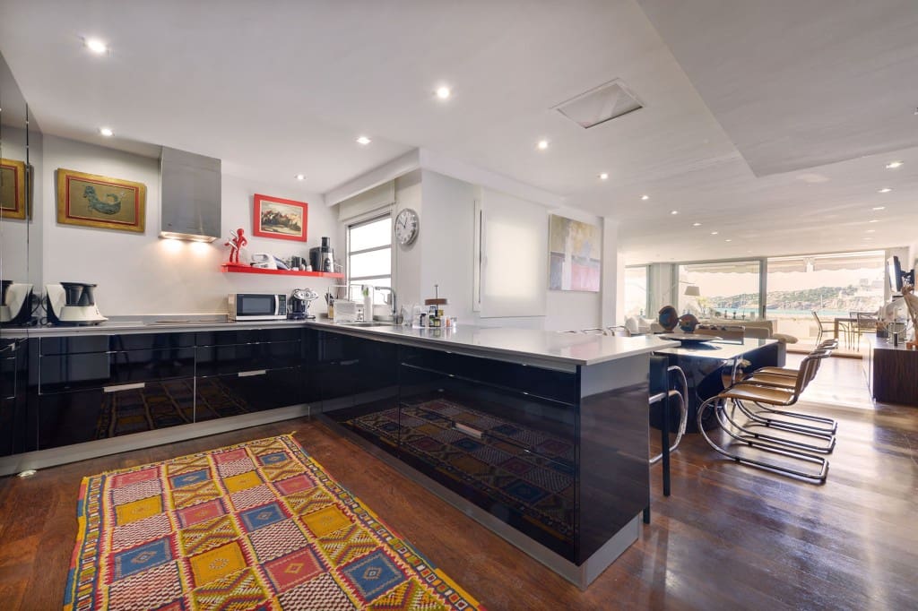 3 bedroom Apartment for sale in Ibiza / Eivissa town with pool - € 2,390,000 (Ref: 8928542)