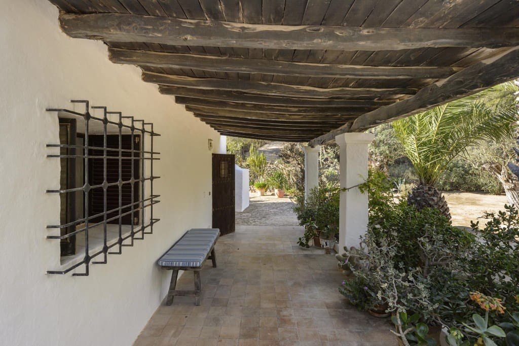 4 soveværelse Finca/Landehus til salg i San Jose / Sant Josep de Sa Talaia med swimmingpool garage - € 2.950.000 (Ref: 8928543)