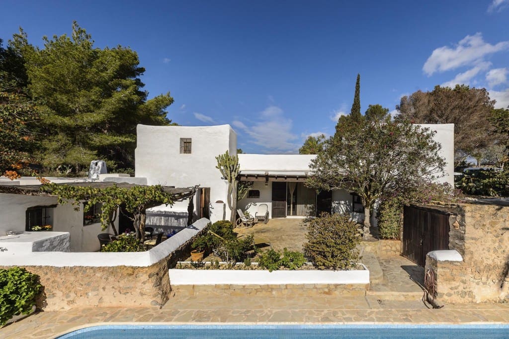 4 soveværelse Finca/Landehus til salg i San Jose / Sant Josep de Sa Talaia med swimmingpool garage - € 2.950.000 (Ref: 8928543)