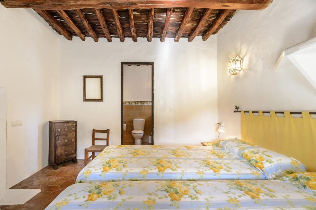 4 soveværelse Finca/Landehus til salg i San Jose / Sant Josep de Sa Talaia med swimmingpool garage - € 2.950.000 (Ref: 8928543)