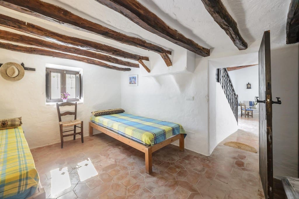 4 soveværelse Finca/Landehus til salg i San Jose / Sant Josep de Sa Talaia med swimmingpool garage - € 2.950.000 (Ref: 8928543)