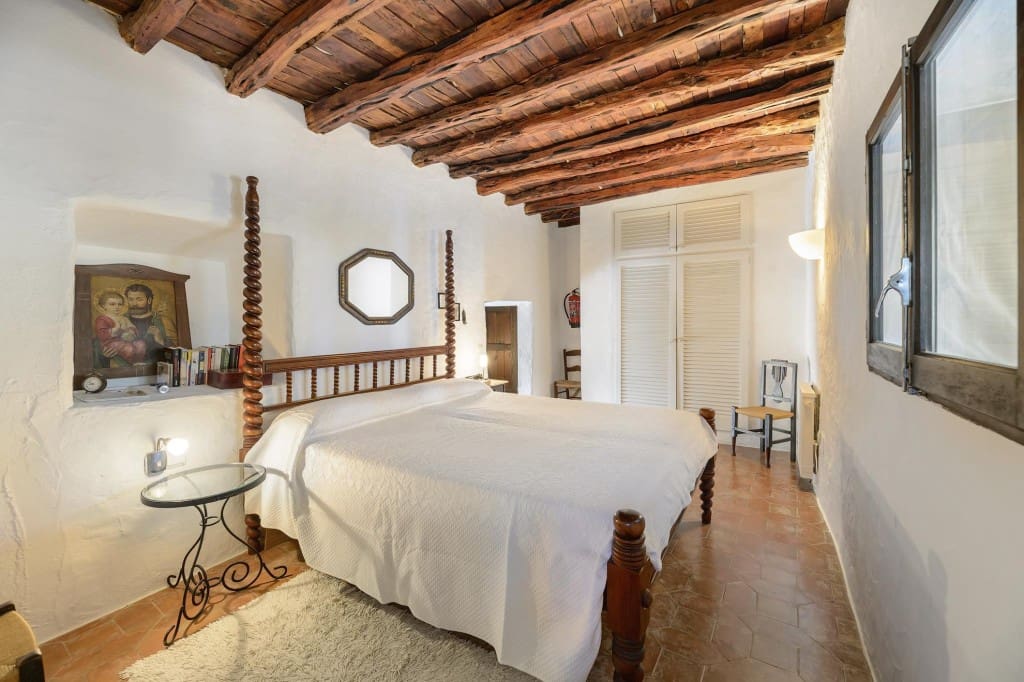 4 soveværelse Finca/Landehus til salg i San Jose / Sant Josep de Sa Talaia med swimmingpool garage - € 2.950.000 (Ref: 8928543)