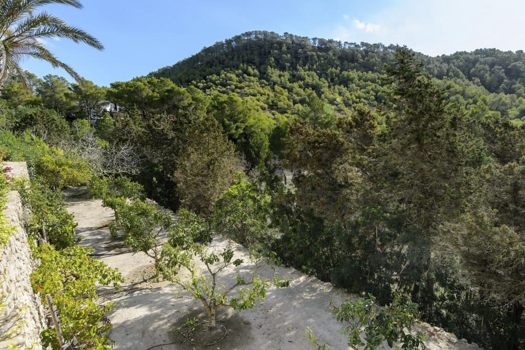 4 soveværelse Finca/Landehus til salg i San Jose / Sant Josep de Sa Talaia med swimmingpool garage - € 2.950.000 (Ref: 8928543)