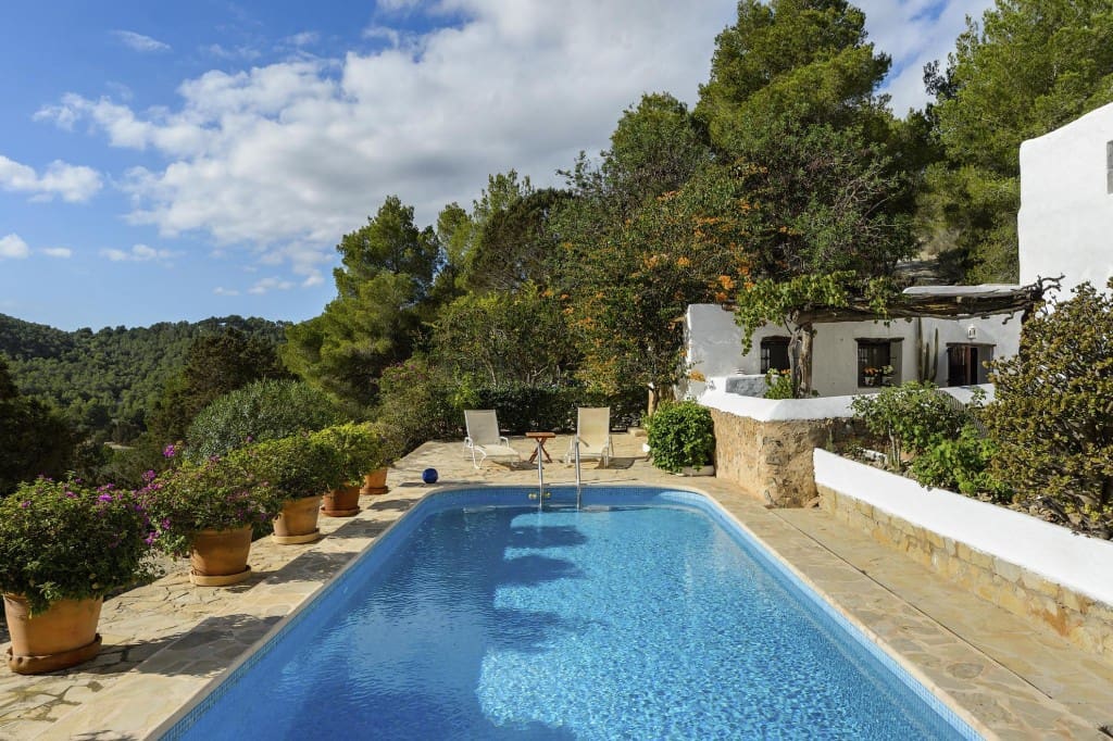 4 soveværelse Finca/Landehus til salg i San Jose / Sant Josep de Sa Talaia med swimmingpool garage - € 2.950.000 (Ref: 8928543)
