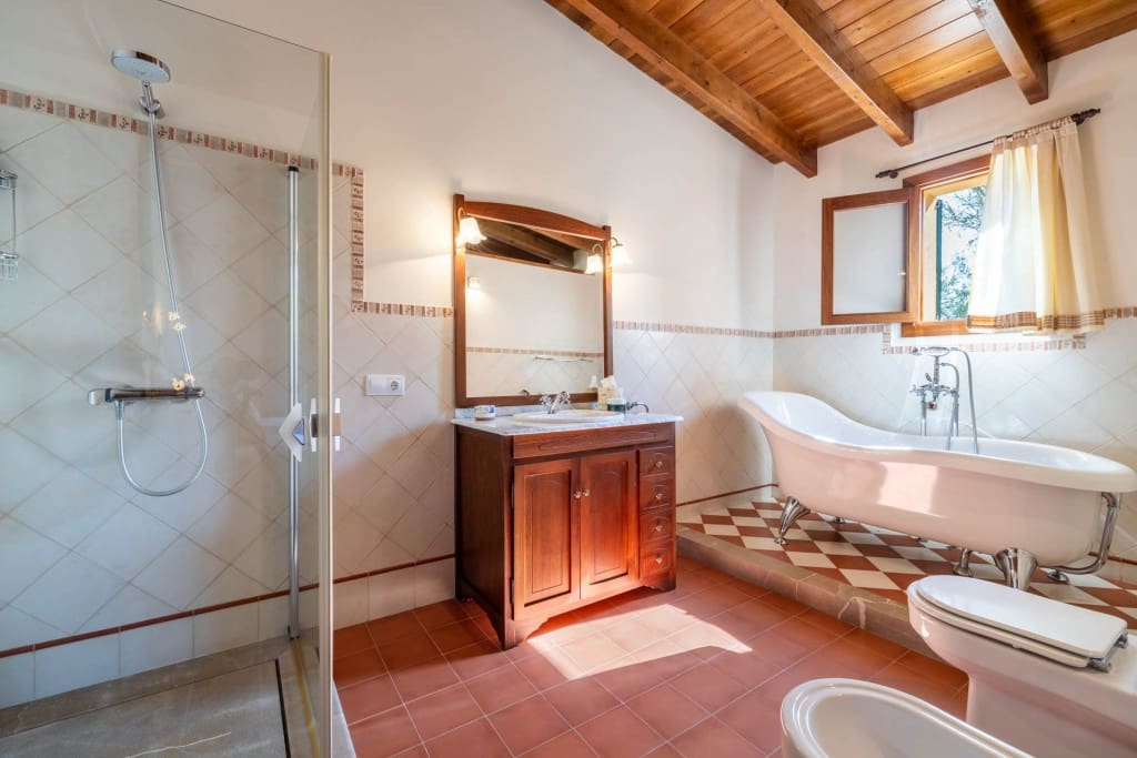 6 chambre Finca/Maison de Campagne à vendre à Sineu avec piscine - 2 500 000 € (Ref: 8934998)