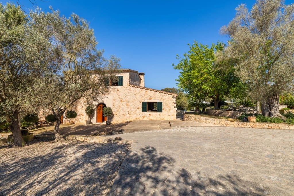 6 chambre Finca/Maison de Campagne à vendre à Sineu avec piscine - 2 500 000 € (Ref: 8934998)