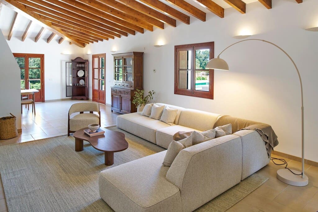 6 Zimmer Finca/Landgut zu verkaufen in Sineu mit Pool - 2.395.000 € (Ref: 8934998)