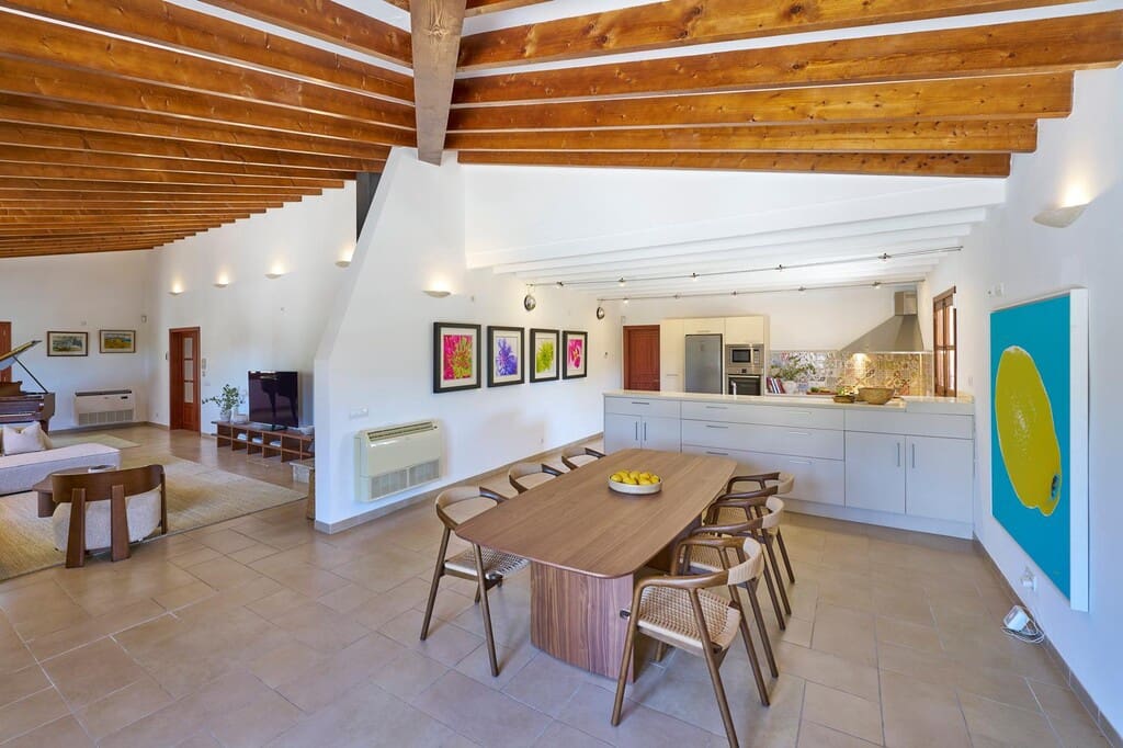 6 Zimmer Finca/Landgut zu verkaufen in Sineu mit Pool - 2.395.000 € (Ref: 8934998)