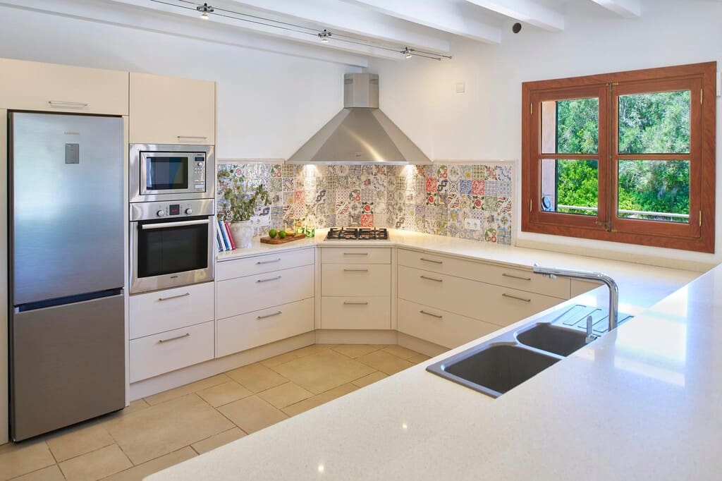 6 Zimmer Finca/Landgut zu verkaufen in Sineu mit Pool - 2.395.000 € (Ref: 8934998)