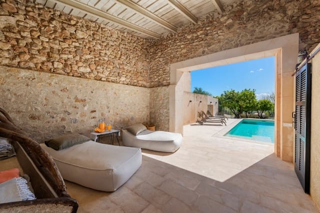 4 makuuhuone Omakotitalo myytävänä paikassa Campanet mukana uima-altaan - 1 950 000 € (Ref: 8943816)