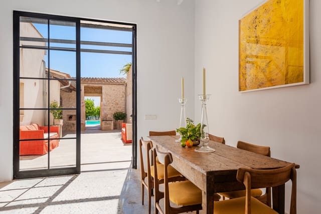 4 makuuhuone Omakotitalo myytävänä paikassa Campanet mukana uima-altaan - 1 950 000 € (Ref: 8943816)