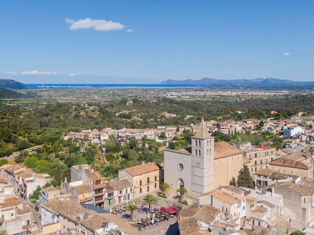 4 makuuhuone Omakotitalo myytävänä paikassa Campanet mukana uima-altaan - 1 950 000 € (Ref: 8943816)