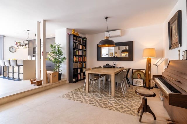 5 soveværelse Byhus til salg i Alaró med swimmingpool - € 1.425.000 (Ref: 8950422)