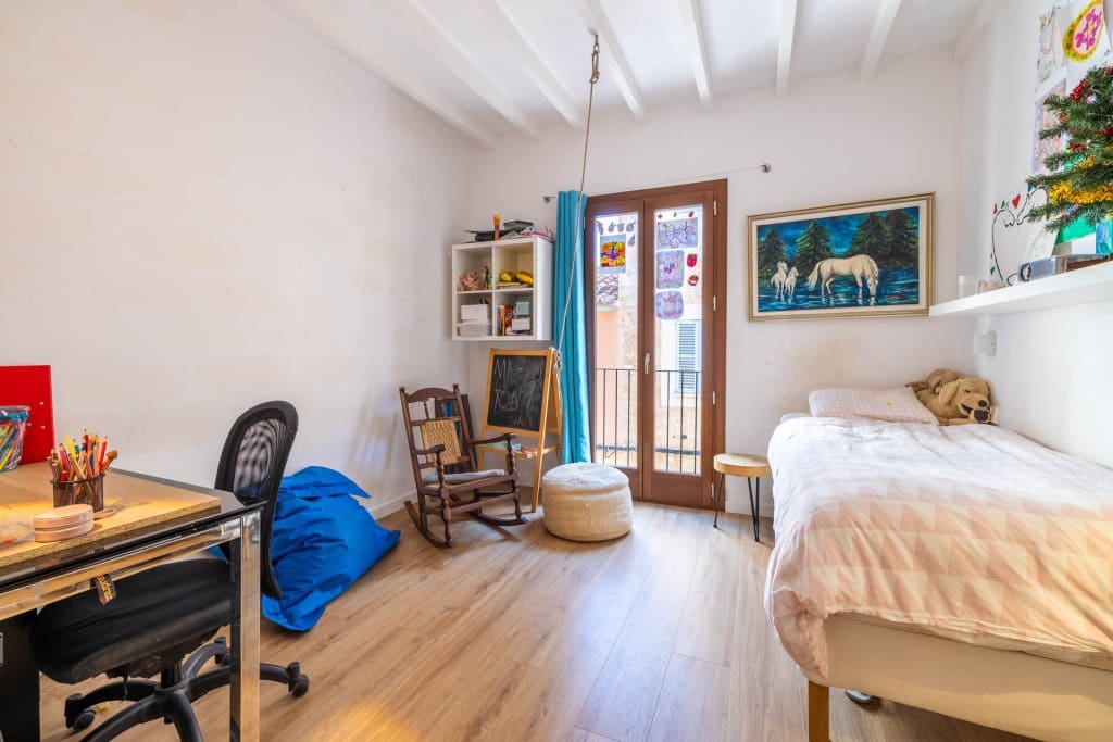 5 soveværelse Byhus til salg i Alaro med swimmingpool - € 1.425.000 (Ref: 8950422)