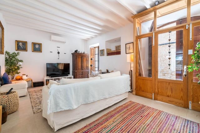 5 soveværelse Byhus til salg i Alaró med swimmingpool - € 1.425.000 (Ref: 8950422)