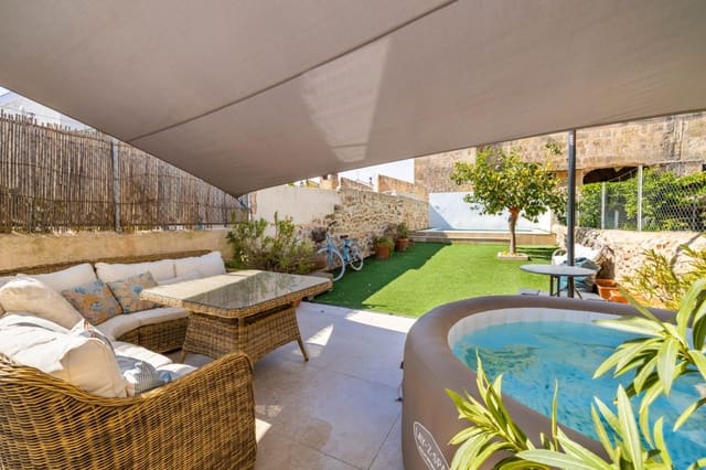 5 soveværelse Byhus til salg i Alaró med swimmingpool - € 1.425.000 (Ref: 8950422)