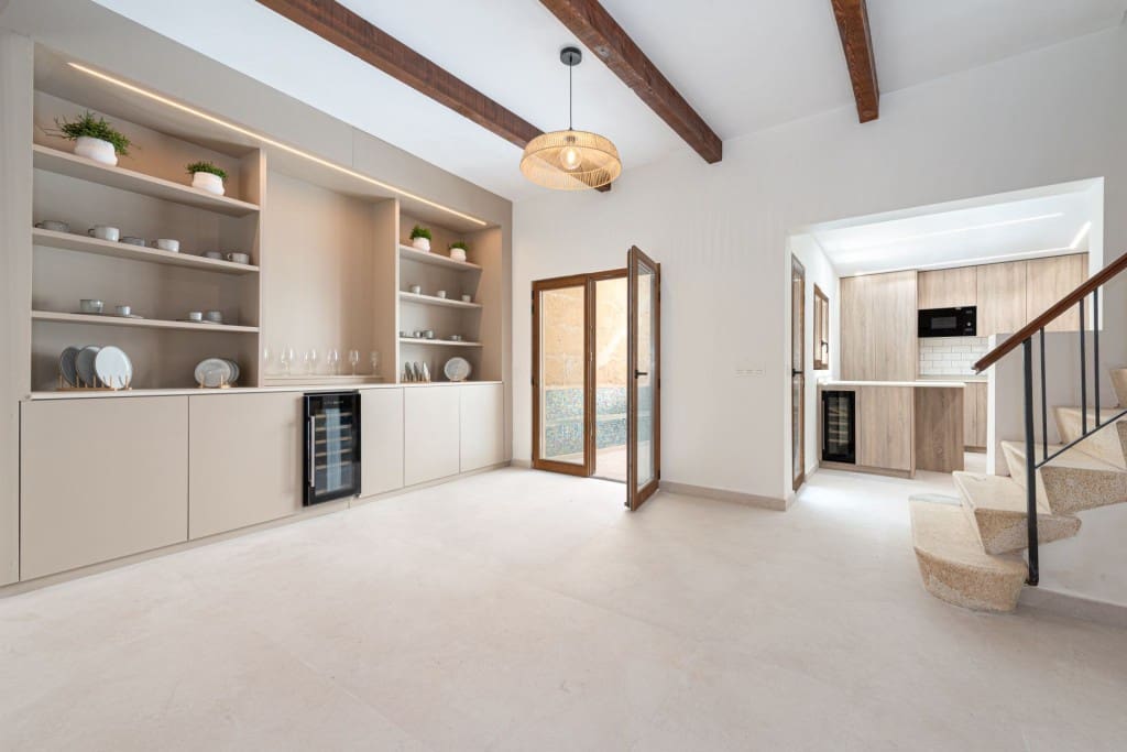 3 soveværelse Byhus til salg i Pollensa / Pollenca med swimmingpool - € 1.100.000 (Ref: 8954111)