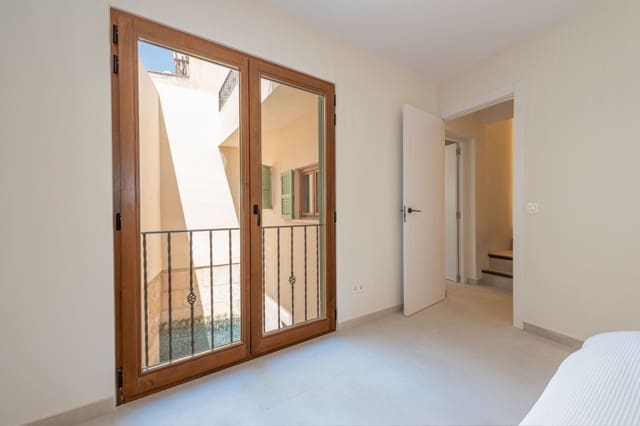 3 soveværelse Byhus til salg i Pollensa / Pollença med swimmingpool - € 1.100.000 (Ref: 8954111)