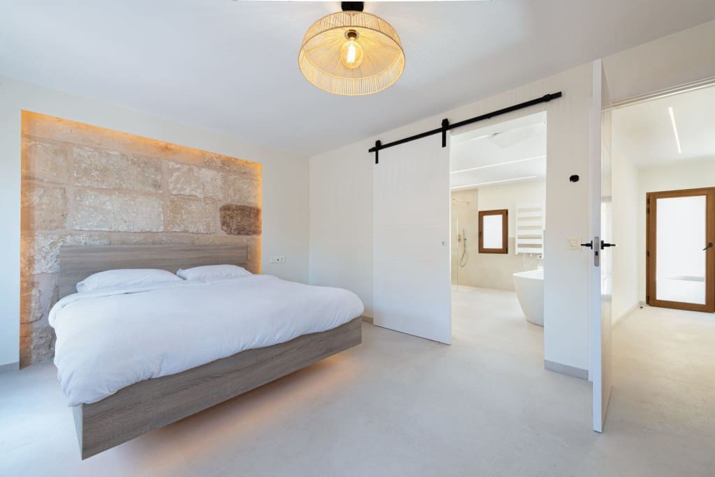 3 soveværelse Byhus til salg i Pollensa / Pollenca med swimmingpool - € 1.100.000 (Ref: 8954111)