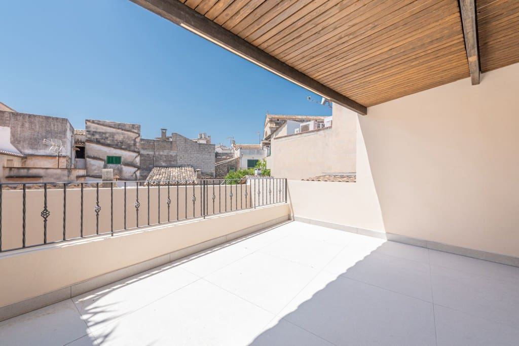 3 soveværelse Byhus til salg i Pollensa / Pollenca med swimmingpool - € 1.100.000 (Ref: 8954111)