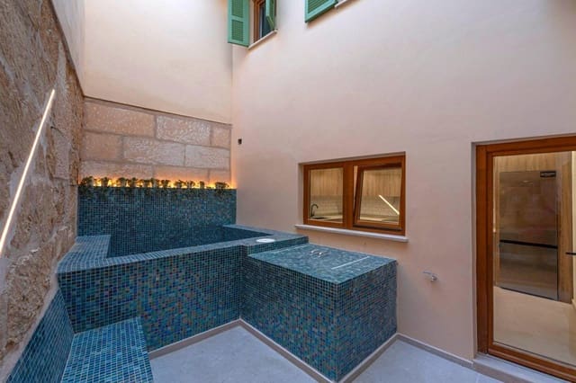 3 soveværelse Byhus til salg i Pollensa / Pollença med swimmingpool - € 1.100.000 (Ref: 8954111)