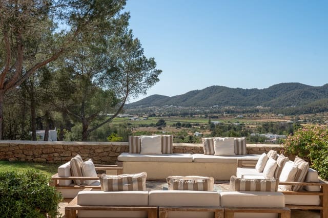 7 soveværelse Villa til salg i Sant Antoni de Portmany med swimmingpool - € 3.500.000 (Ref: 8988070)