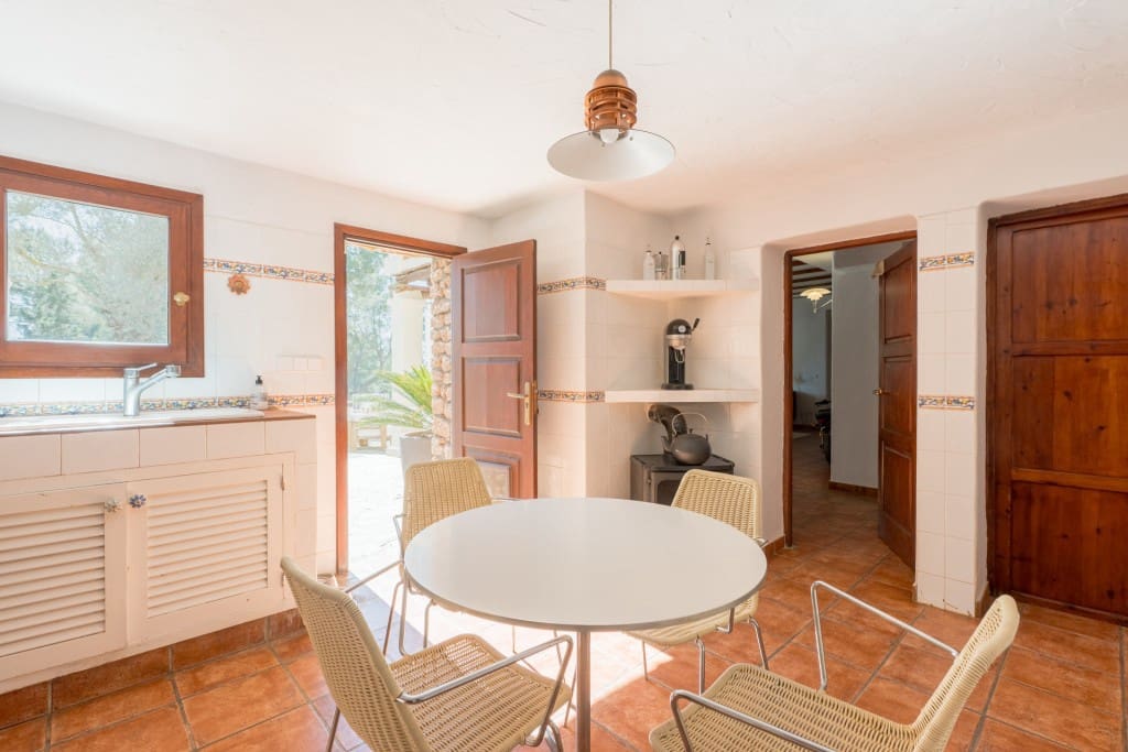 7 soverom Villa til salgs i Sant Antoni de Portmany med svømmebasseng - € 3 500 000 (Ref: 8988070)