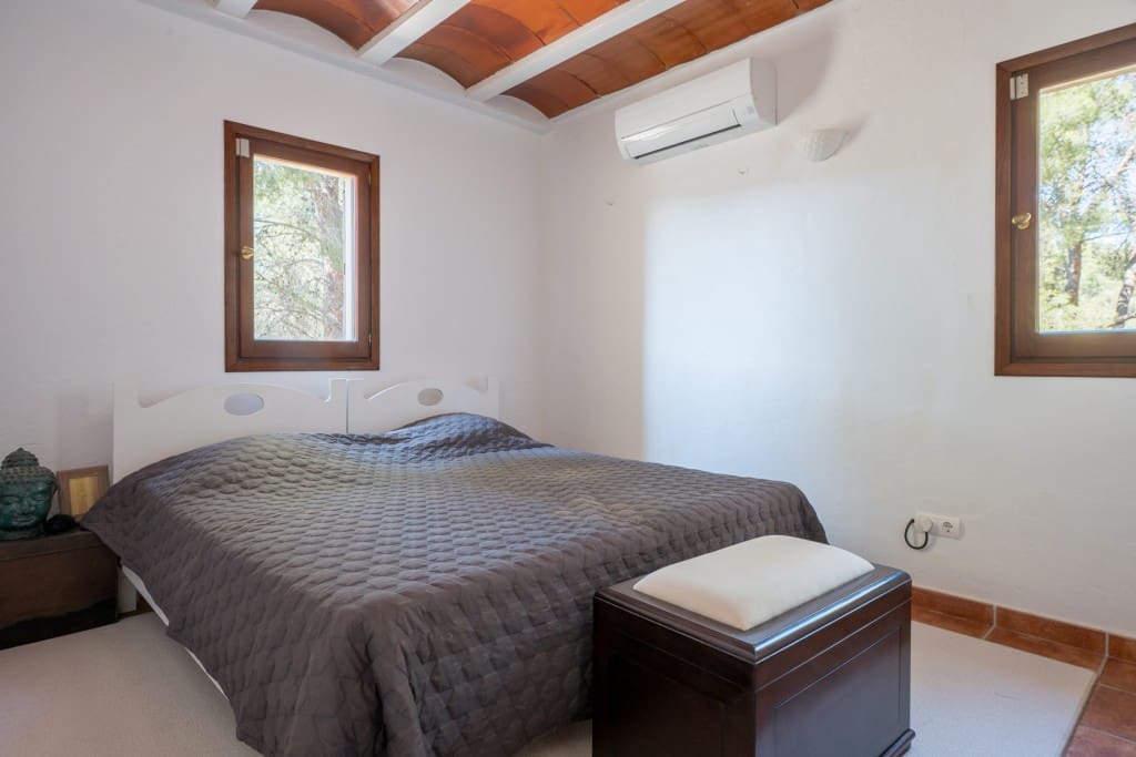 7 soverom Villa til salgs i Sant Antoni de Portmany med svømmebasseng - € 3 500 000 (Ref: 8988070)