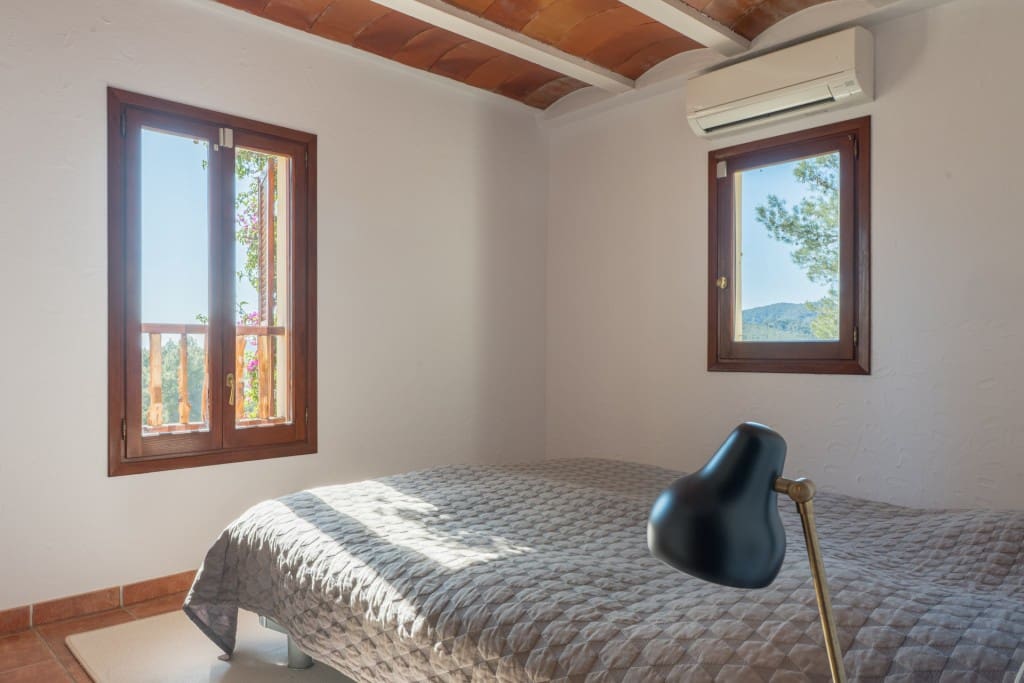 7 soverom Villa til salgs i Sant Antoni de Portmany med svømmebasseng - € 3 500 000 (Ref: 8988070)