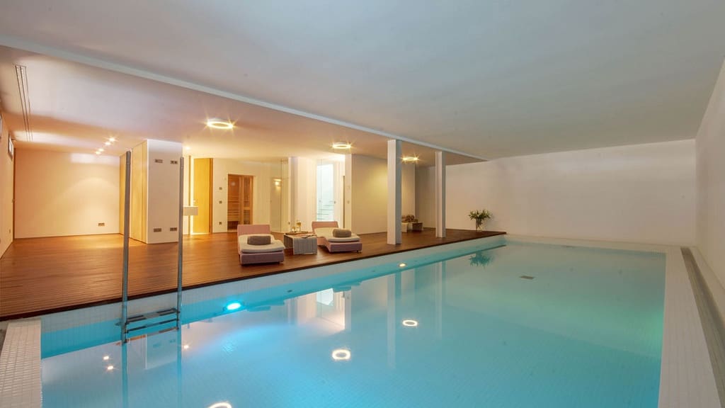 4 soveværelse Villa til salg i Es Camp De Mar / El Camp De Mar med swimmingpool garage - € 11.500.000 (Ref: 8998577)