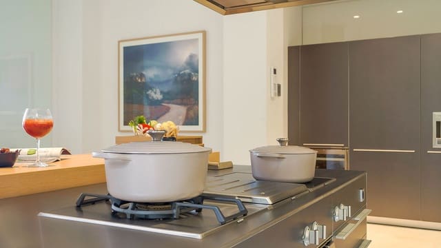 4 soveværelse Villa til salg i Es Camp De Mar / El Camp De Mar, Andratx med swimmingpool garage - € 11.500.000 (Ref: 8998577)