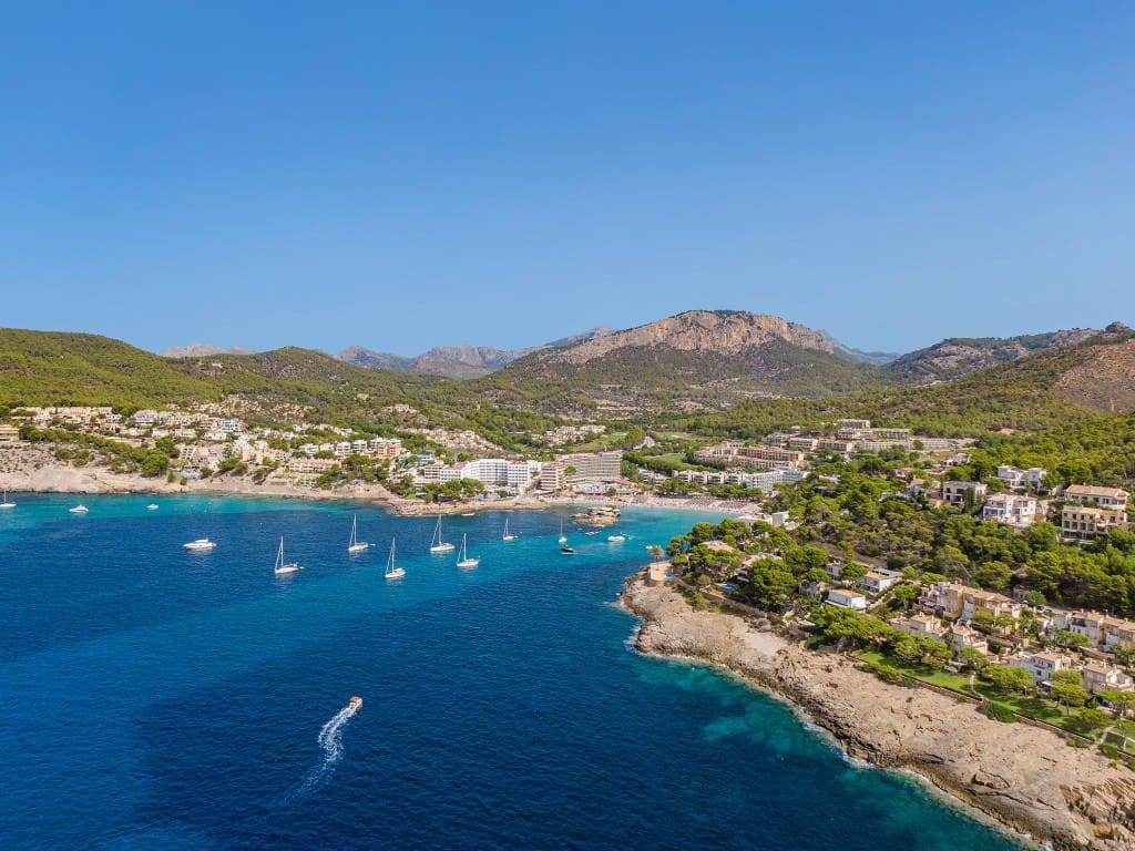 4 soveværelse Villa til salg i Es Camp De Mar / El Camp De Mar med swimmingpool garage - € 11.500.000 (Ref: 8998577)