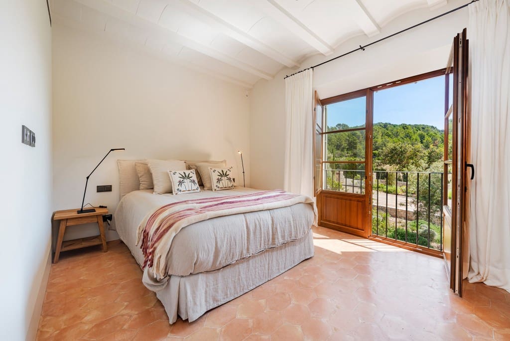 6 soveværelse Finca/Landehus til salg i Alaro med swimmingpool garage - € 6.425.000 (Ref: 9006796)