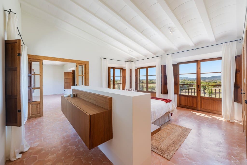 6 soveværelse Finca/Landehus til salg i Alaro med swimmingpool garage - € 6.425.000 (Ref: 9006796)