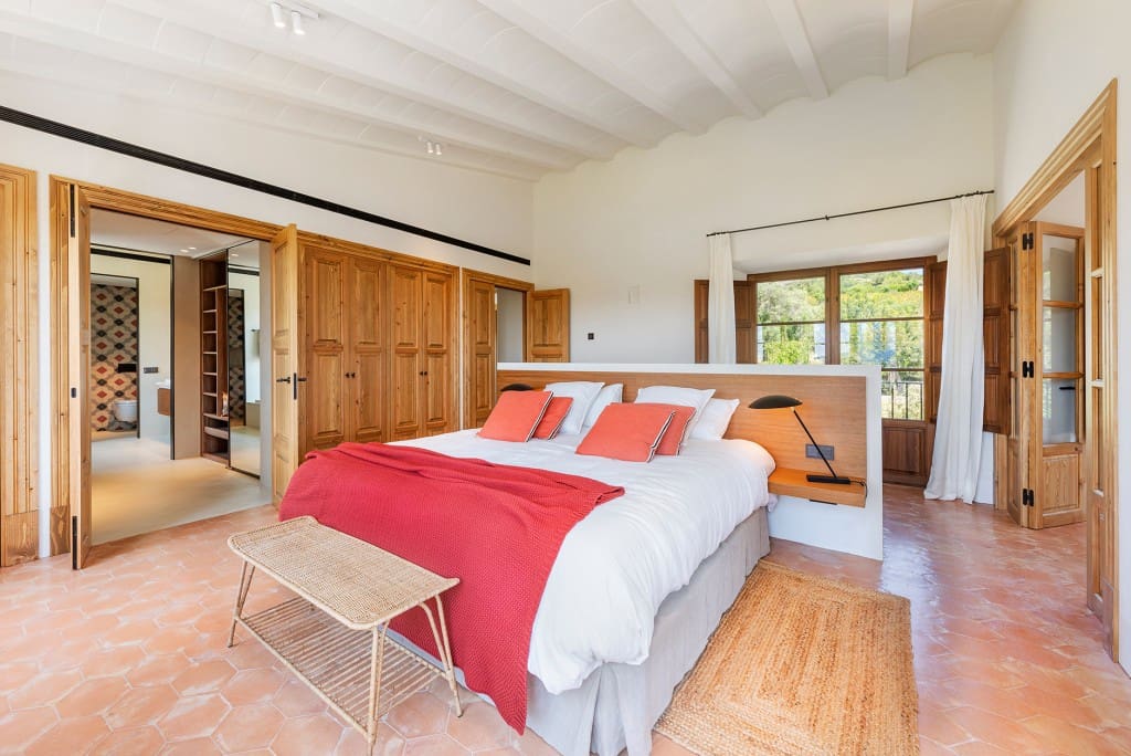 6 soveværelse Finca/Landehus til salg i Alaro med swimmingpool garage - € 6.425.000 (Ref: 9006796)