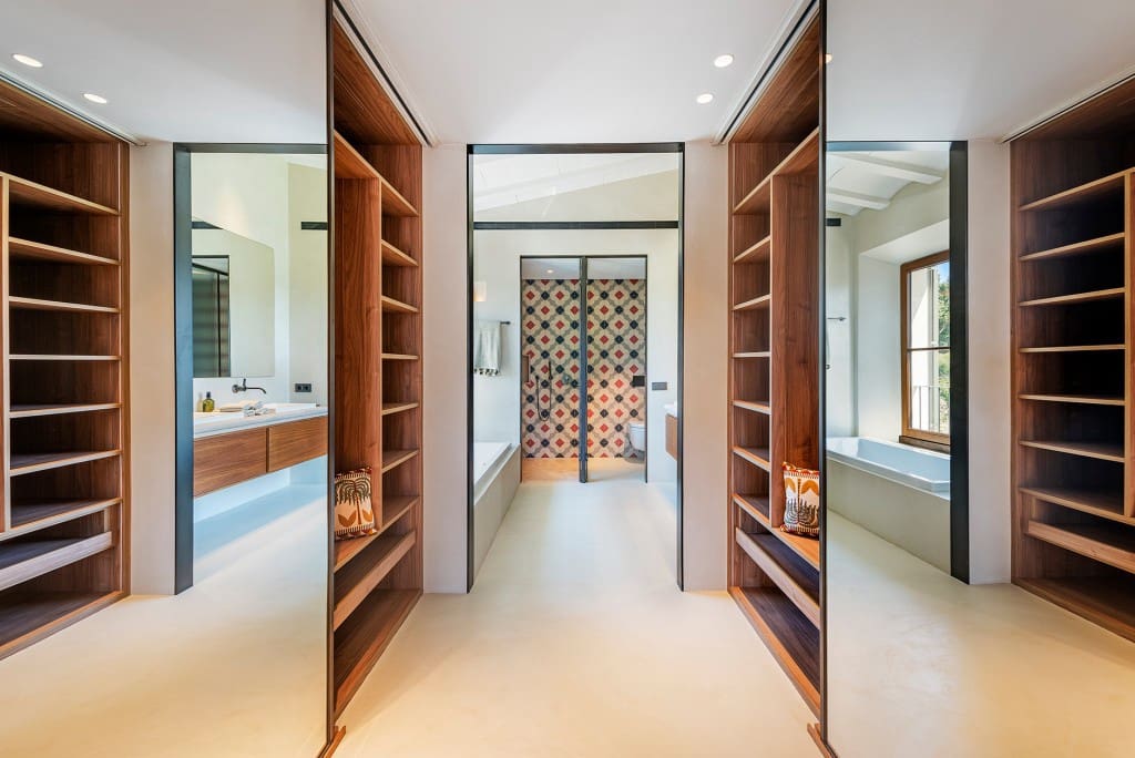 6 soveværelse Finca/Landehus til salg i Alaro med swimmingpool garage - € 6.425.000 (Ref: 9006796)