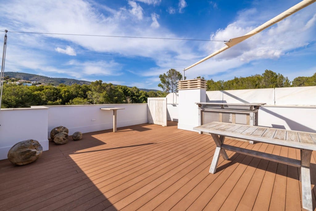 3 soveværelse Lejlighed til salg i Bendinat med swimmingpool garage - € 2.250.000 (Ref: 9014202)