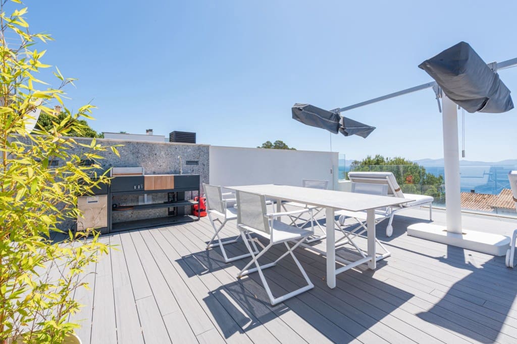 3 bedroom Villa for sale in Alcudia with pool - € 1,900,000 (Ref: 9016816)