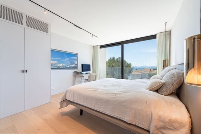 3 slaapkamer Villa te koop in Alcúdia met zwembad - € 1.900.000 (Ref: 9016816)