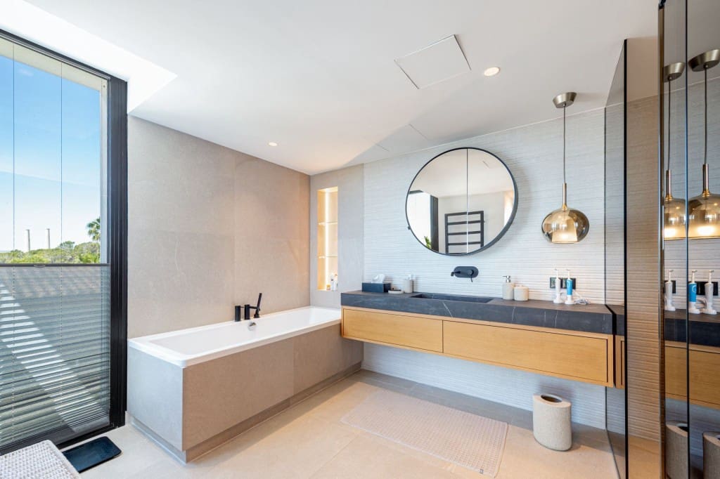 3 bedroom Villa for sale in Alcudia with pool - € 1,900,000 (Ref: 9016816)